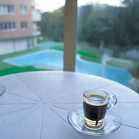 Cosy With Pool & Near Ξενοδοχείο 4*